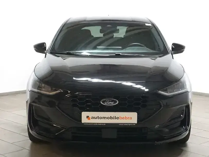 Gebraucht Ford Focus ST-Line 155 PS (114 kW) 2025 Agate black Limousine