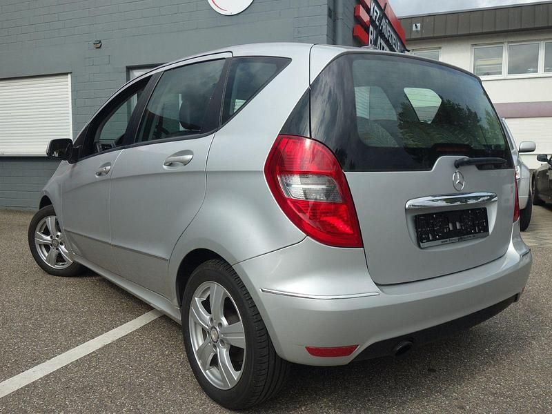 Gebraucht Mercedes A170 Avantgarde 116 PS (85 kW) 2008 Silber Kleinwagen