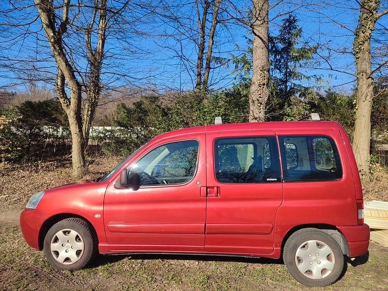 Gebraucht Citroën Berlingo 75 PS (55 kW) 2006 Rot Van / Kleinbus