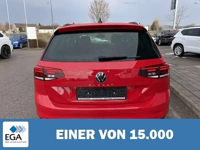 Gebraucht VW Passat Business 200 PS (147 kW) 2022 Rot Kombi
