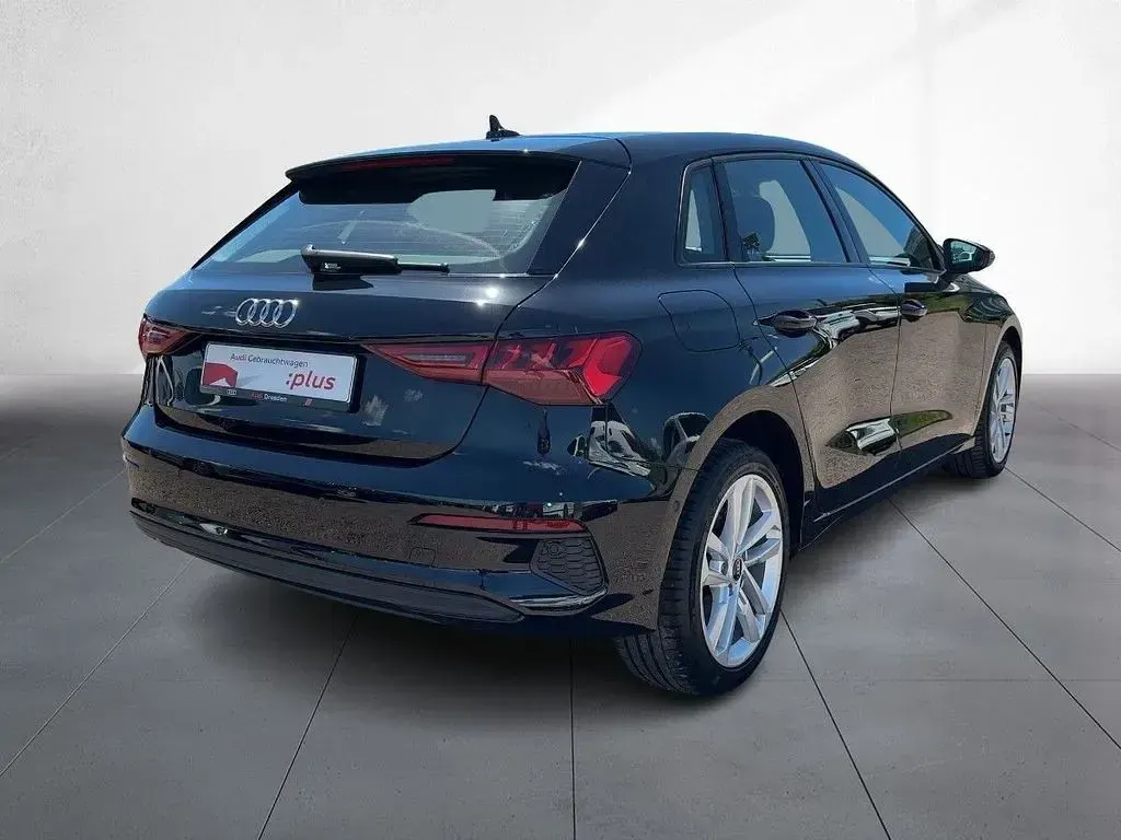 Gebraucht Audi A3 150 PS (110 kW) 2022 Brillantschwarz Limousine