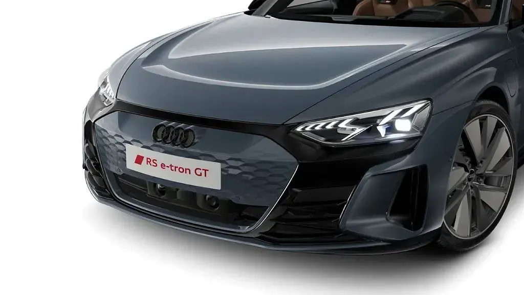Gebraucht Audi RS e-tron GT Sport 439 kW (598 PS) 2021 Grau Limousine