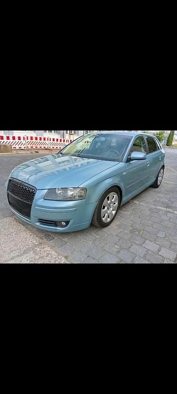Blau Gebraucht 2005 Audi A3 Kleinwagen | 2.150 € (Superpreis) - Bild 1/4