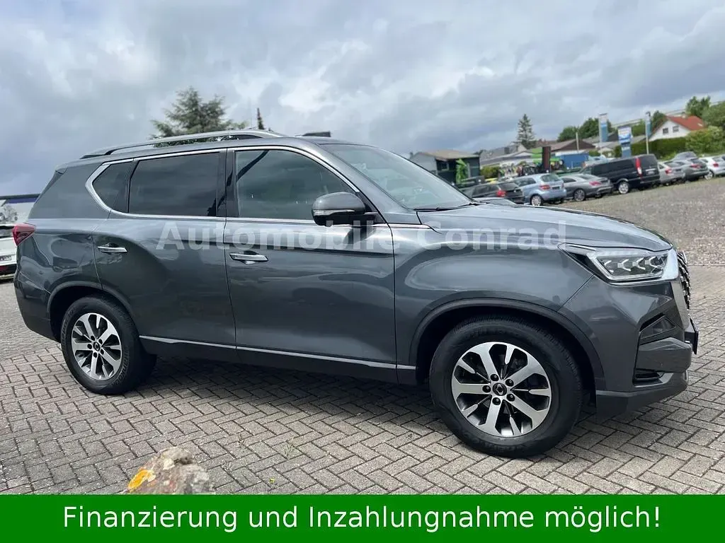 Gebraucht SsangYong Rexton 203 PS (149 kW) 2021 Braun SUV