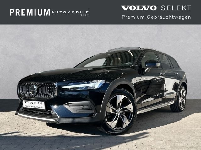 Gebraucht Volvo V60 CC Plus 197 PS (144 kW) 2023 Schwarz Kombi