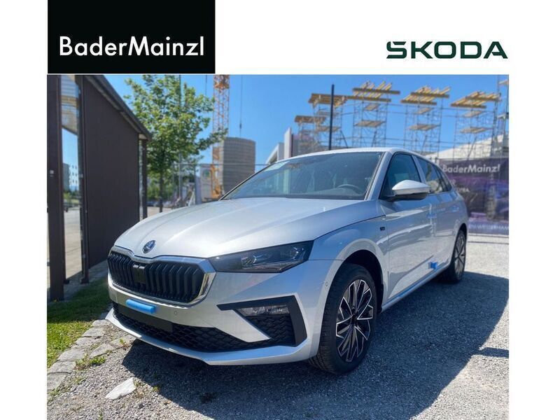 Silber Neu 2025 Skoda Scala Selection Kleinwagen | 34.570 € - Bild 1/1