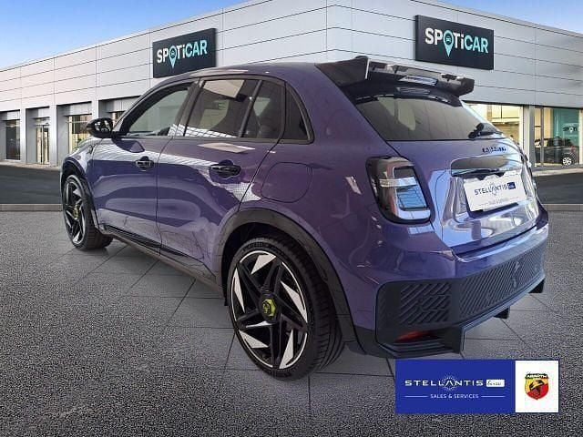 Gebraucht Abarth 600e Scorpionissima 206 kW (281 PS) 2025 Violett SUV