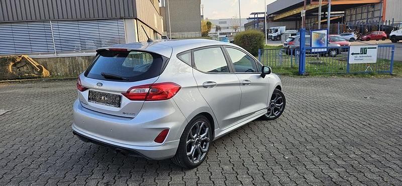 Gebraucht Ford Fiesta ST-Line 125 PS (91 kW) 2018 Silber Kleinwagen
