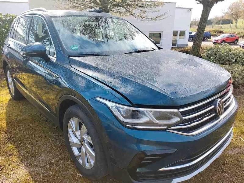 Gebraucht VW Tiguan Elegance 150 PS (110 kW) 2023 Blau SUV