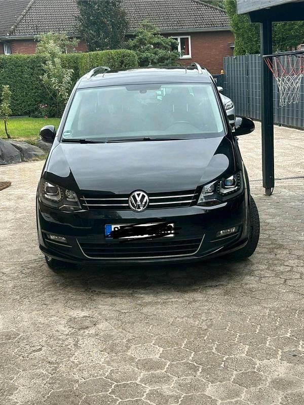 Schwarz Gebraucht 2011 VW Sharan Van / Kleinbus | 13.500 € (Teuer) - Bild 1/4