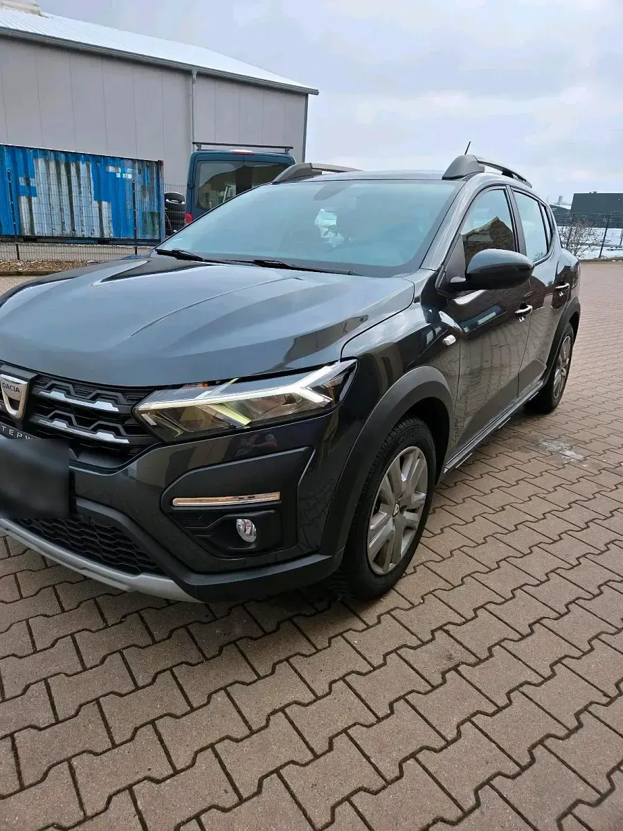 Gebraucht Dacia Sandero Stepway 101 PS (74 kW) 2021 Schwarz Limousine