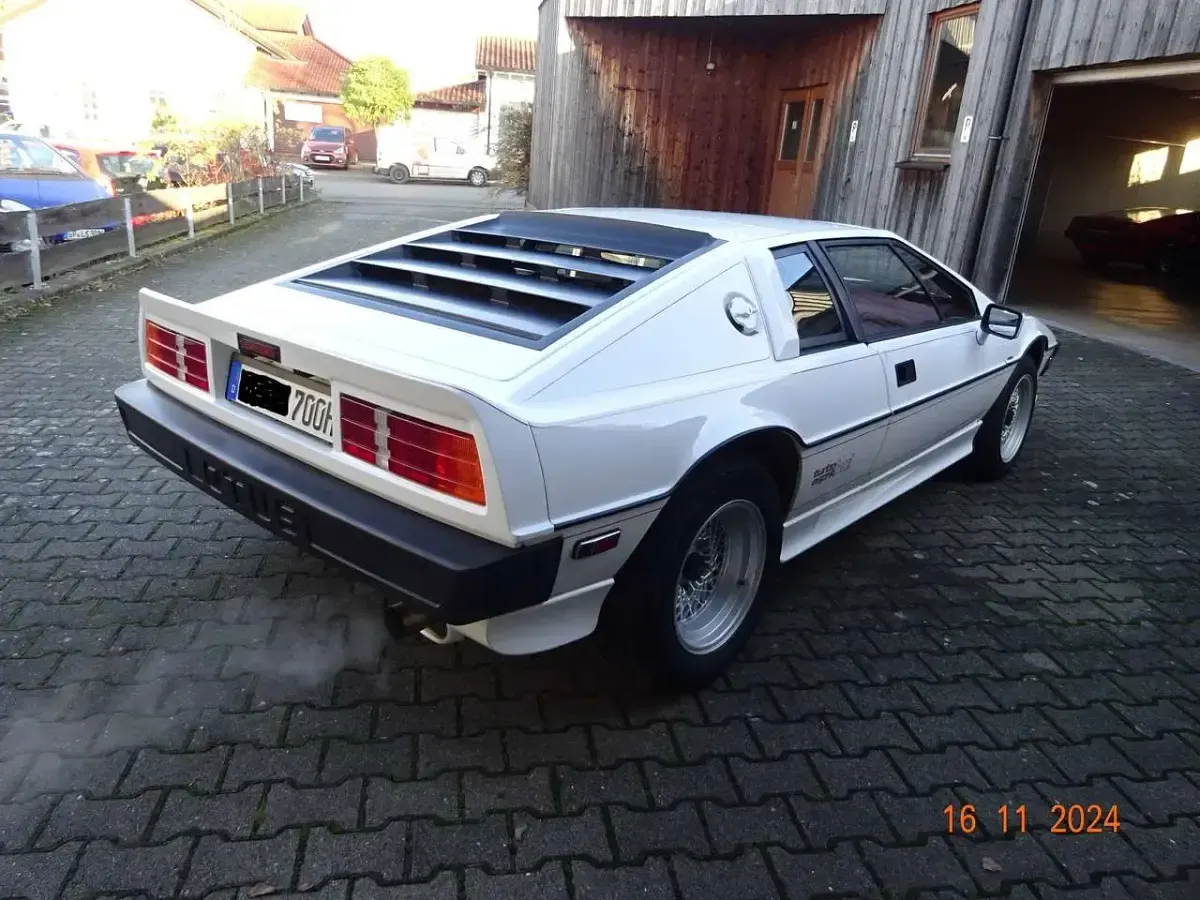 Gebraucht Lotus Esprit 218 PS (160 kW) 1987 Monaco white Coupé