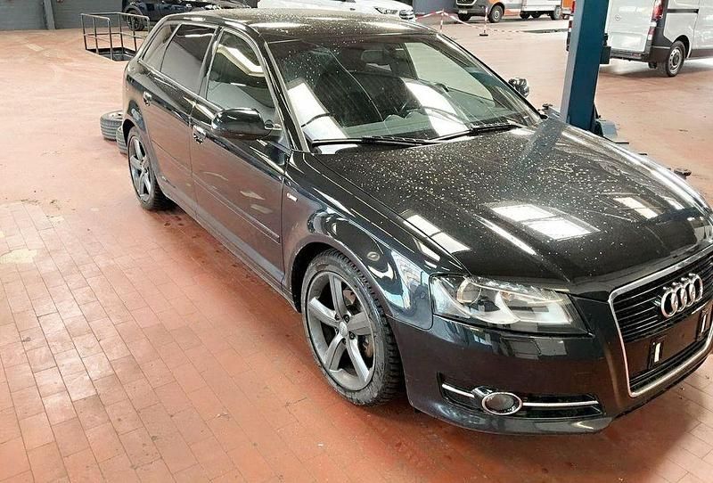 Gebraucht Audi A3 S-Line 140 PS (102 kW) 2011 Schwarz Kleinwagen