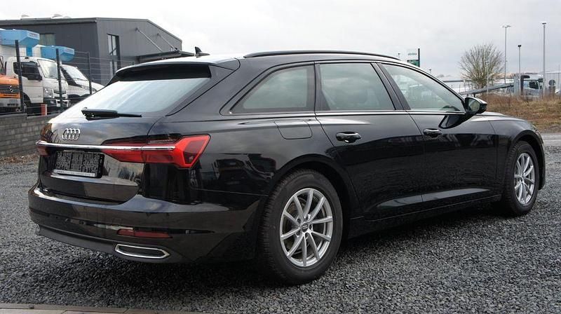 Gebraucht Audi A6 Ambiente 204 PS (150 kW) 2020 Schwarz Kombi