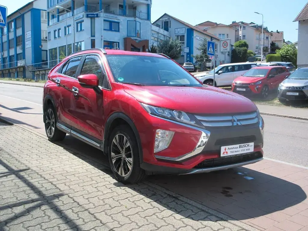 Gebraucht Mitsubishi Eclipse Cross Diamant Edition 163 PS (119 kW) 2020 Rot SUV
