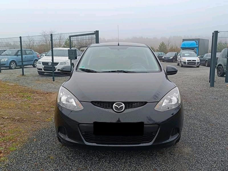 Gebraucht Mazda 2 75 PS (55 kW) 2009 Schwarz Kleinwagen