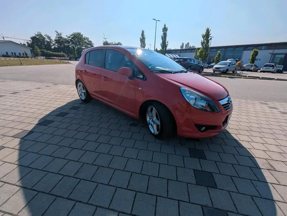 Gebraucht Opel Corsa 150 PS (110 kW) 2010 Rot Kleinwagen