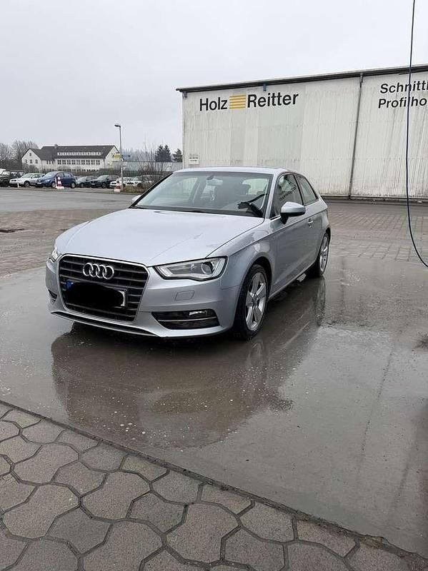 Second-hand Audi A3 Ambition 110 CP (80 kW) 2015 Argintiu Hatchback