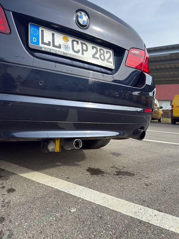 Gebraucht BMW 535 306 PS (225 kW) 2011 Blau Limousine