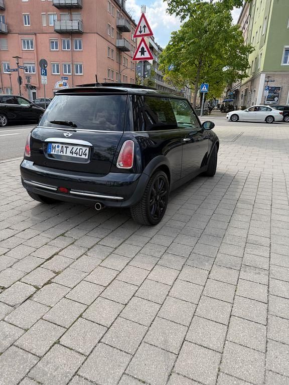 Second-hand Mini Cooper 116 CP (85 kW) 2004 Negru Hatchback
