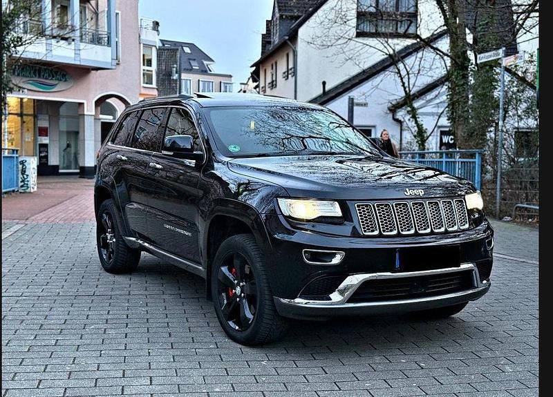 Schwarz Gebraucht 2017 Jeep Grand Cherokee Summit SUV | 21.700 € (Fairer Preis) - Bild 1/4