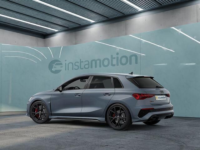 Gebraucht Audi RS3 Ambiente 400 PS (294 kW) 2024 Grau Limousine