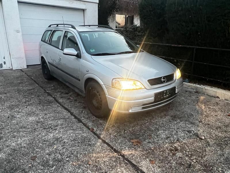 Silber Gebraucht 2003 Opel Astra Kombi | 1.900 € (Fairer Preis) - Bild 1/4