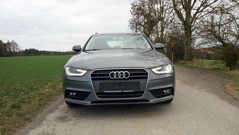 Gebraucht Audi A4 Ambition 170 PS (125 kW) 2015 Grau Kombi