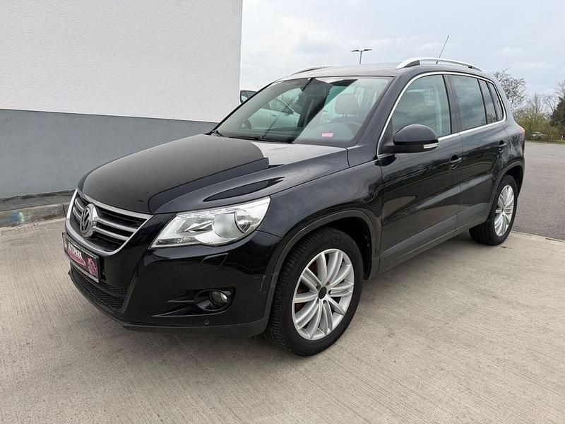 Gebraucht VW Tiguan Team 140 PS (102 kW) 2011 Schwarz SUV