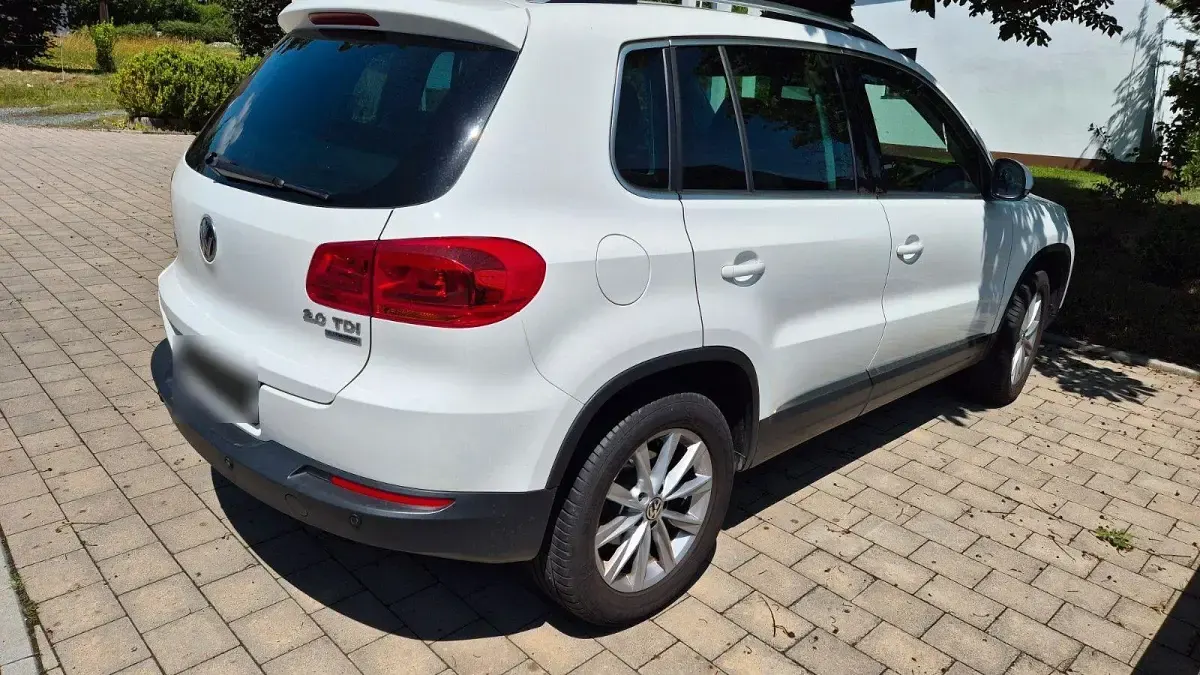 Gebraucht VW Tiguan Sportline 140 PS (102 kW) 2013 Weiß SUV