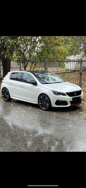 Weiß Gebraucht 2019 Peugeot 308 GTi by Peugeot Sport Limousine | 19.500 € (Fairer Preis) - Bild 1/4