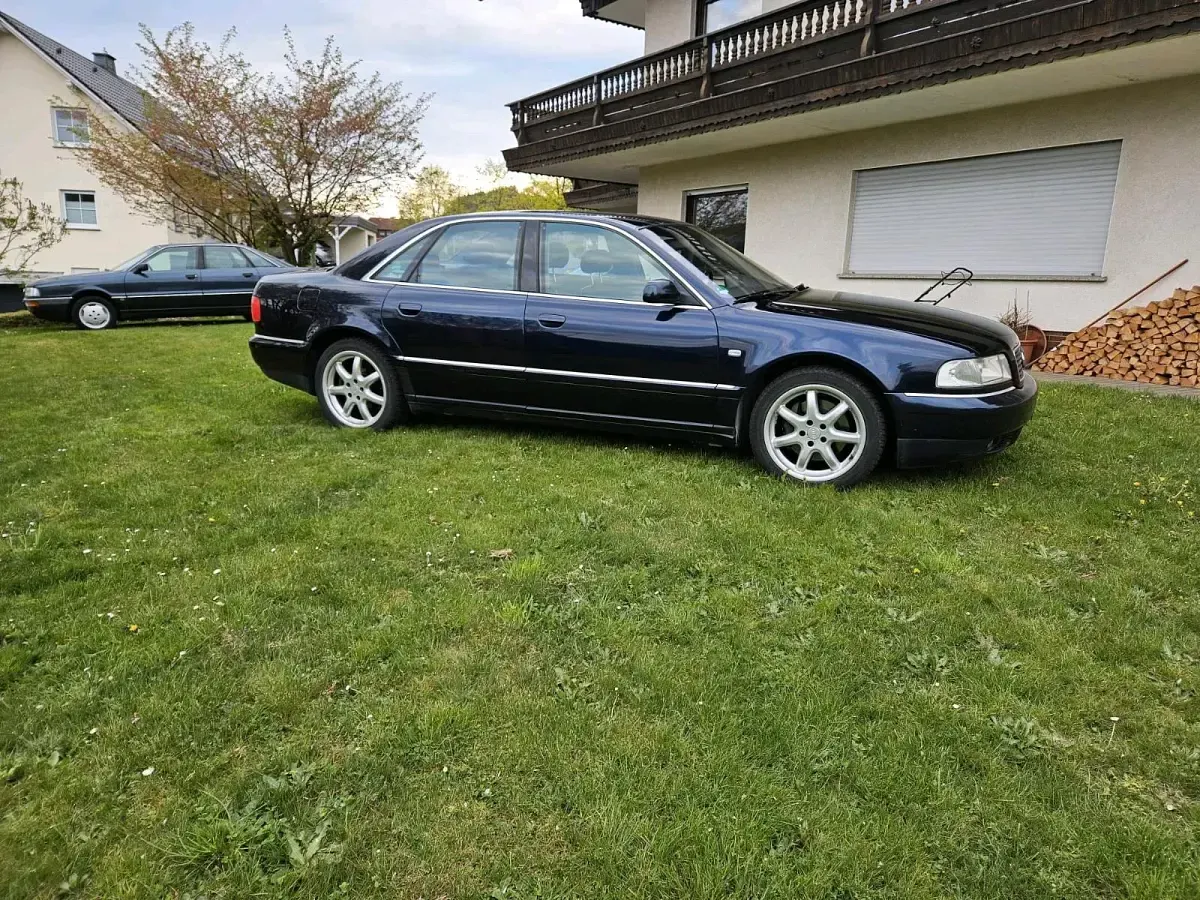 Gebraucht Audi A8 310 PS (228 kW) 1999 Blau Limousine