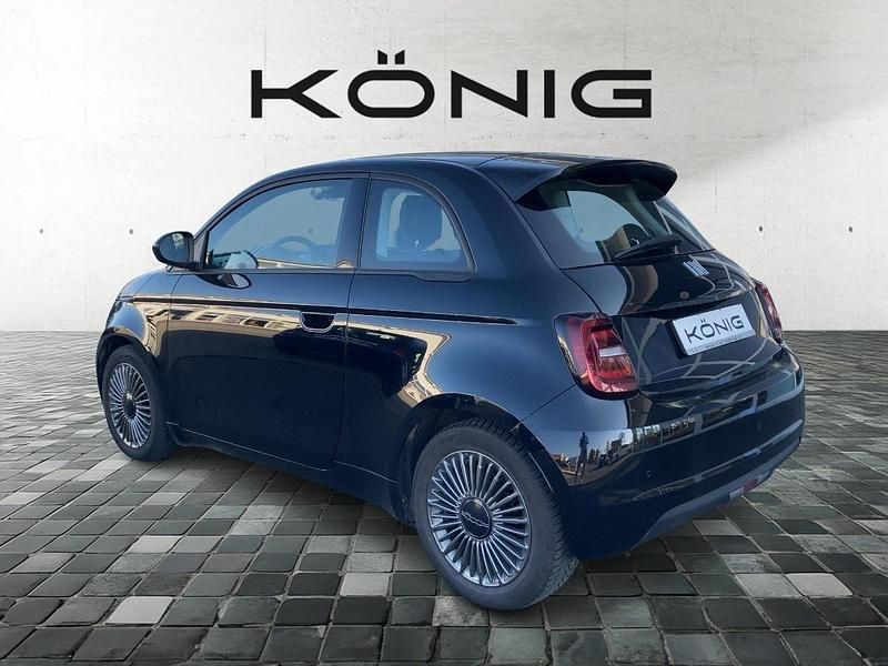 Gebraucht Fiat 500e 50 kW (69 PS) 2022 Schwarz Limousine