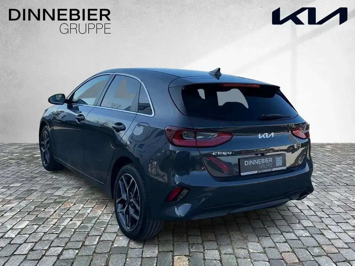 Nuevo Kia Ceed 140 CV (102 kW) 2025 Gris Utilitario