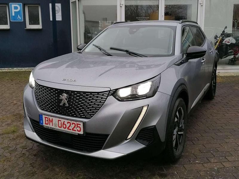 Lack grau artense metallic Gebraucht 2022 Peugeot e-2008 Allure SUV | 21.950 € (Fairer Preis) - Bild 1/4