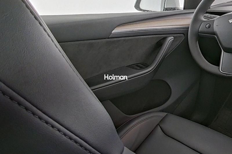 Gebraucht Tesla Model Y 378 kW (514 PS) 2023 Weiß SUV