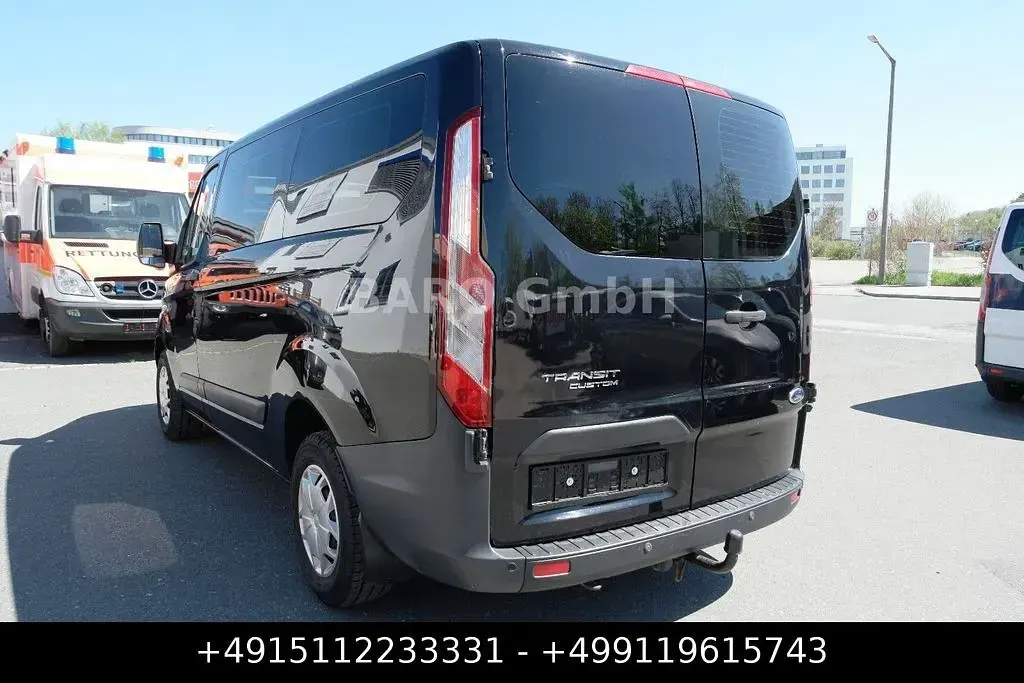 Używany Ford Transit Trend 131 KM (96 kW) 2017 Czarny Minivan