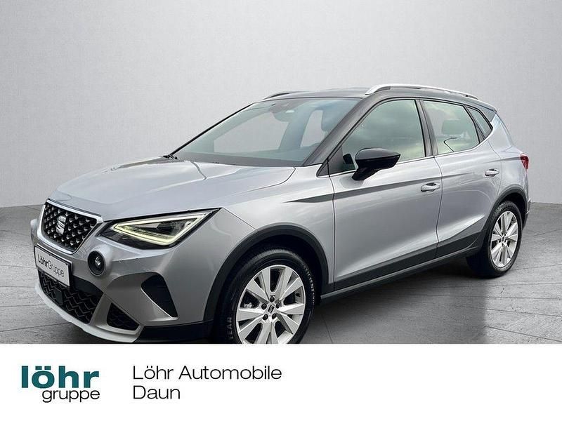 Silber Gebraucht 2024 Seat Arona Xperience SUV | 18.480 € (Superpreis) - Bild 1/4