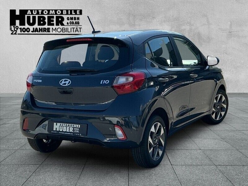 Neu Hyundai i10 Trend 79 PS (58 kW) 2025 Grau metallic Kleinwagen