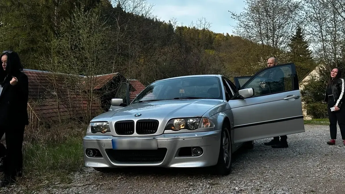 Gebraucht BMW 320 170 PS (125 kW) 2001 Silber Limousine