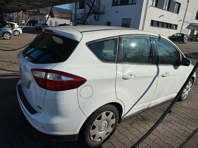 Gebraucht Ford C-MAX 140 PS (102 kW) 2014 Weiß Van / Kleinbus
