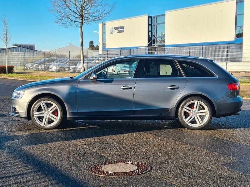 Gebraucht Audi A4 Ambiente 170 PS (125 kW) 2013 Grau Kombi