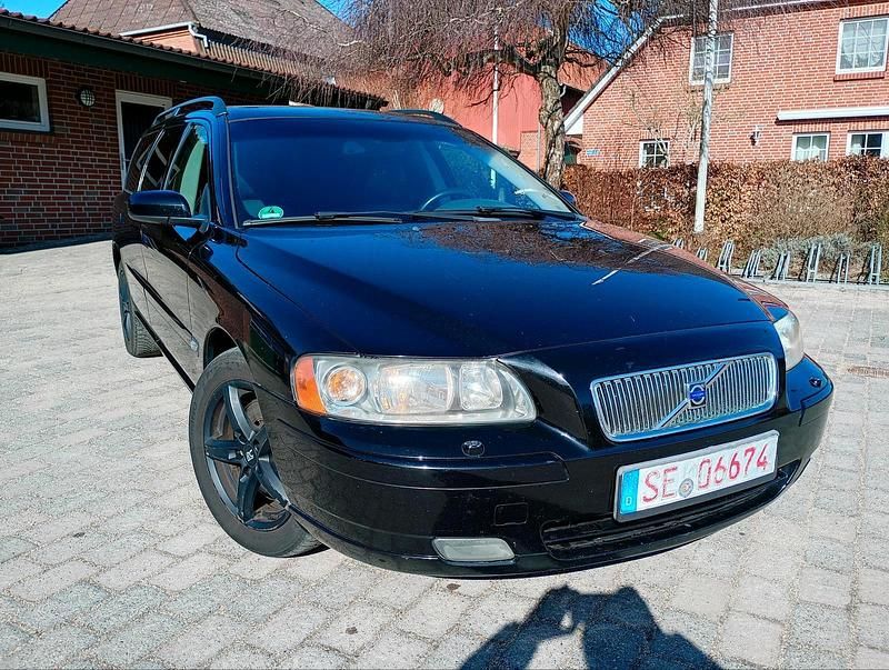 Gebraucht Volvo V70 163 PS (119 kW) 2005 Schwarz Kombi