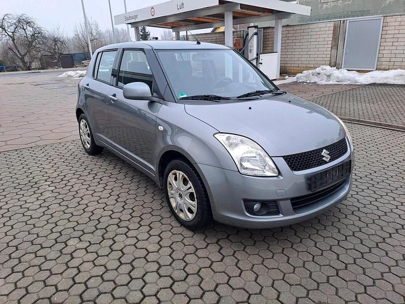 Gebraucht Suzuki Swift Comfort 92 PS (67 kW) 2009 Grau Kleinwagen