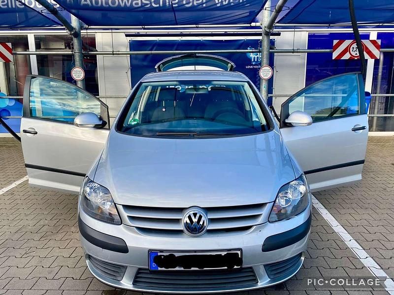 Gebraucht 2005 VW Golf IV Trendline Limousine | 2.995 € (Etwas zu teuer) - Bild 1/4