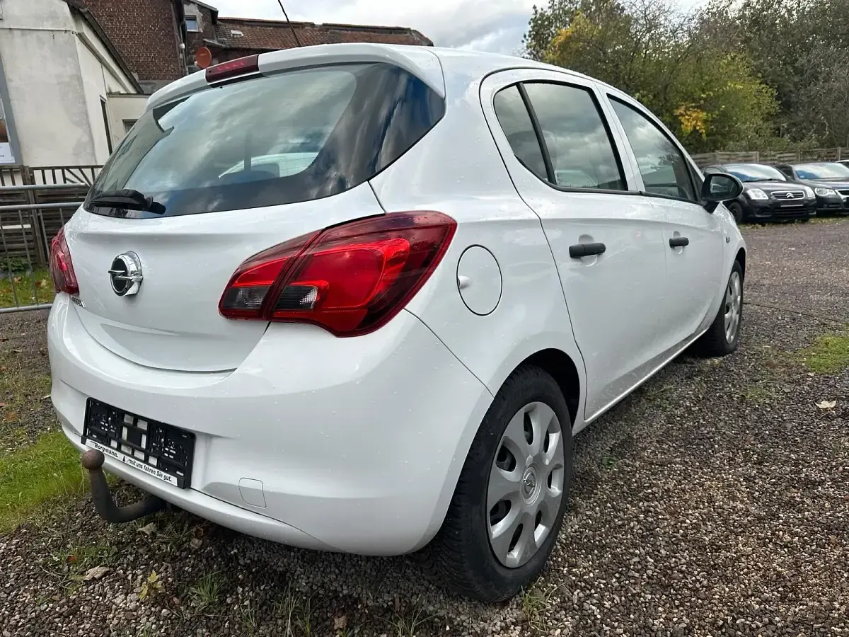 Gebraucht Opel Corsa 90 PS (66 kW) 2017 Weiß Kleinwagen