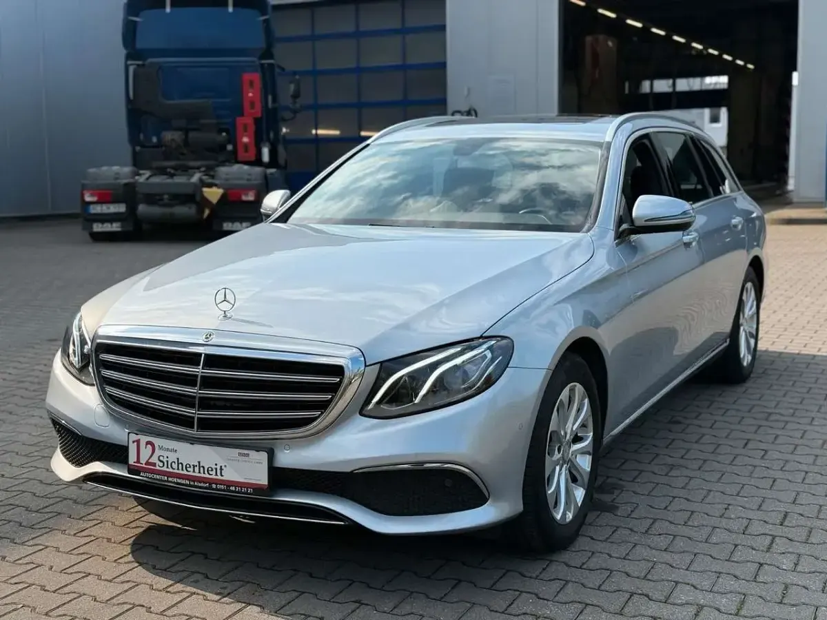Second-hand Mercedes E200 184 CP (135 kW) 2017 Argintiu Break