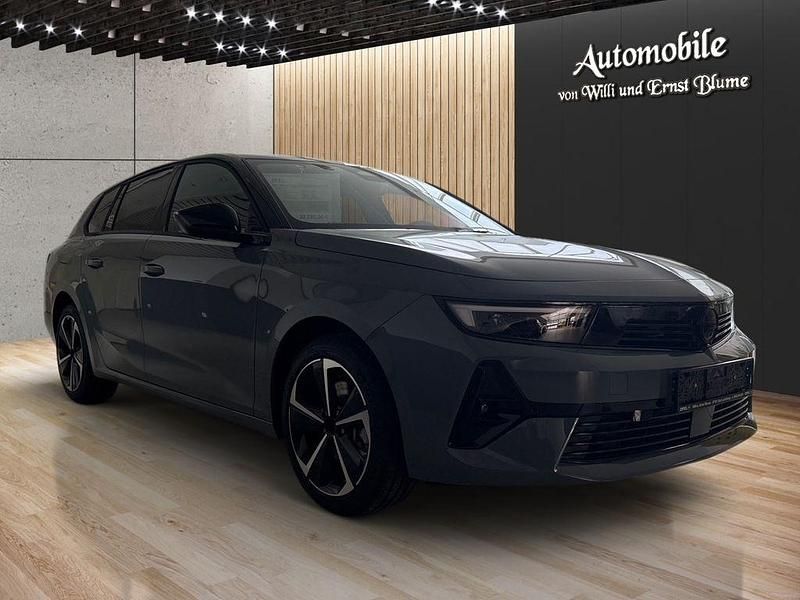 Neu Opel Astra 145 PS (106 kW) 2025 Grau Kombi