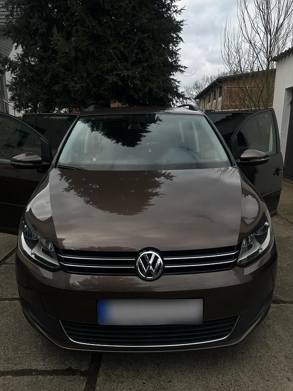 Gebraucht VW Touran 170 PS (125 kW) 2012 Braun Van / Kleinbus