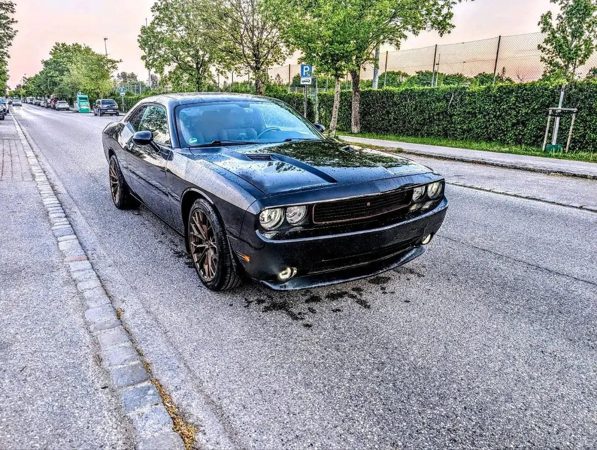 Gebraucht Dodge Challenger 309 PS (227 kW) 2013 Schwarz Coupé